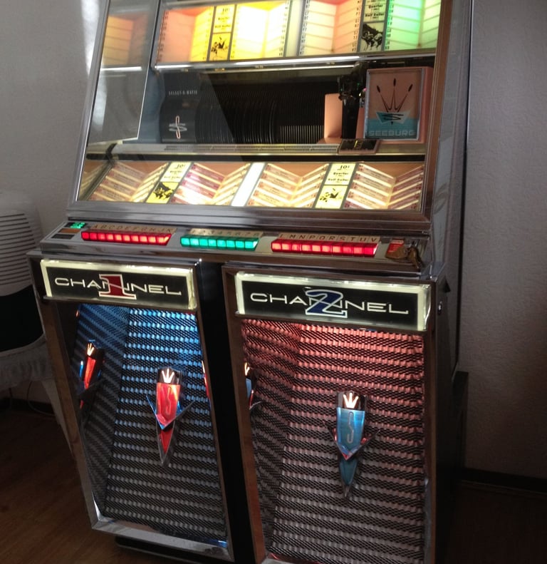 seeburg 222 vintage seeburg jukebox