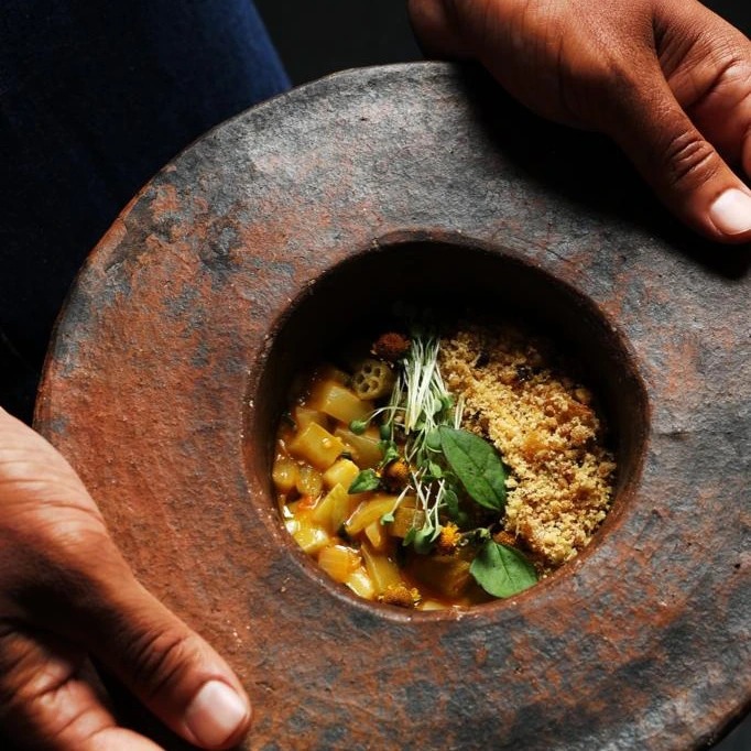 Prato servido na performance Comer É Arte, em São Paulo. Foto: Divulgação