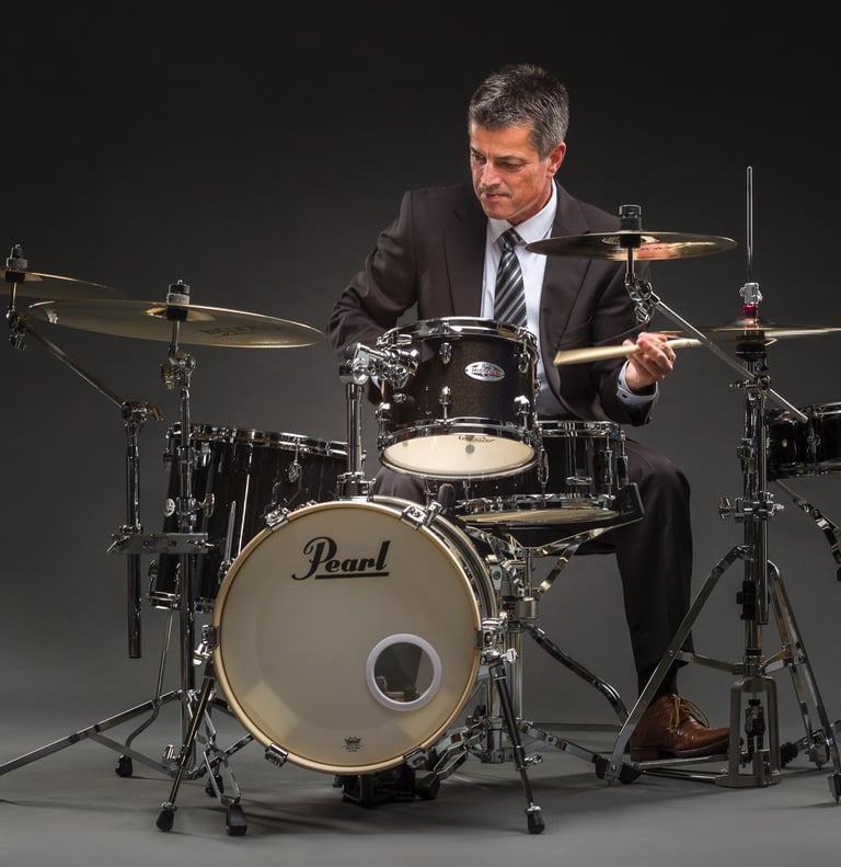 Schlagzeuger Noel Geide – Drums für Gala, Bälle und festliche Anlässe, Corporate