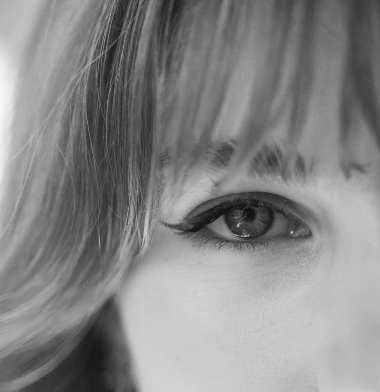 Ruth Tau's Studio, Ruth Tau, Photography, portrait photography