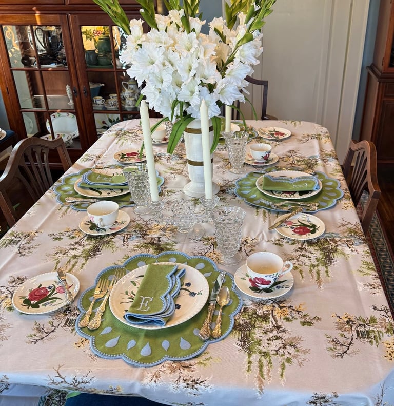 Blue Ridge China, Mrs Alice Tablecloth