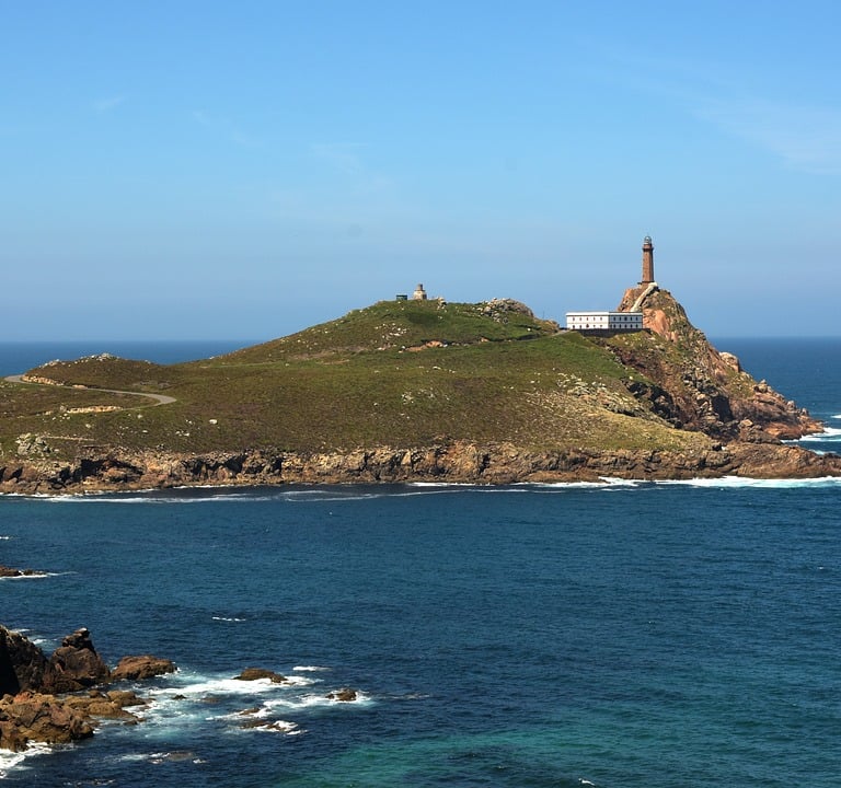 Vue sur l'île la Côte de la mort en Galice en Espagne