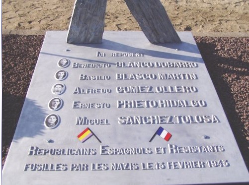 Placa conmemorativa a los cinco exiliados españoles republicanos fusilados en Nantes en 1943