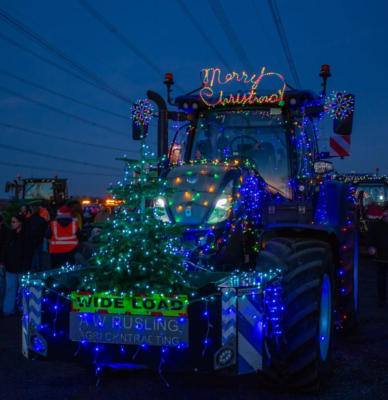 Suffolk Tractor Light Parade Campsea Ashe - Reason Marketing Marketing Consultant