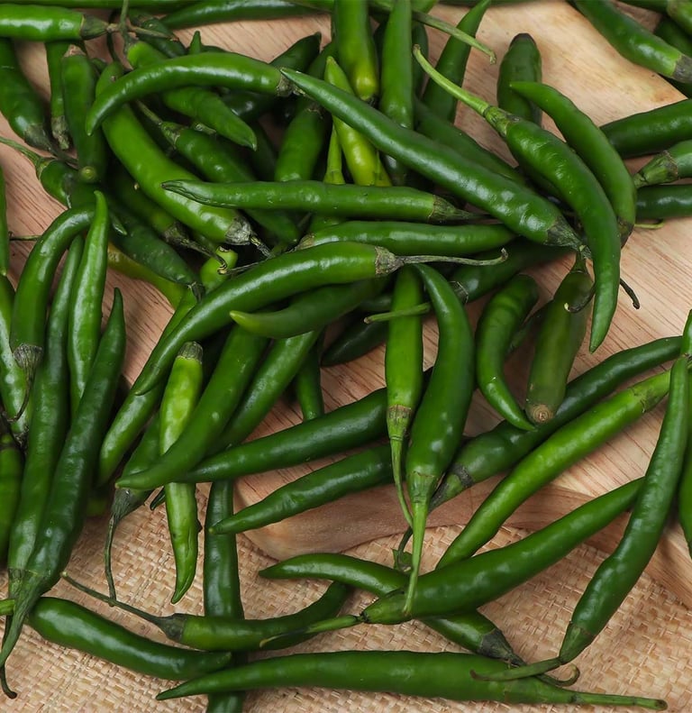 Premium Egyptian Fresh Hot Pepper for Export - HS Code 070960