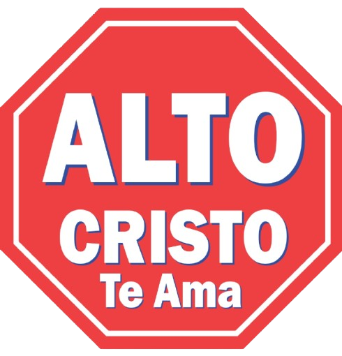 Red octagonal stop sign featuring the Spanish religious message Alto Cristo Te Ama.
