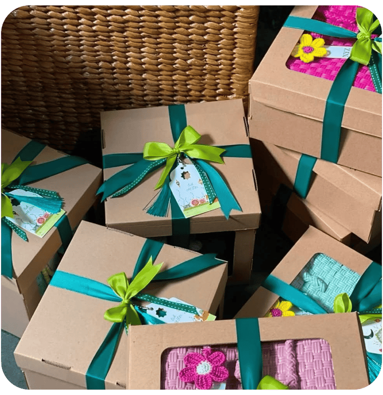 Exclusive handmade woven bag hampers presented in premium gift boxes by Craftvitas Indonesia.