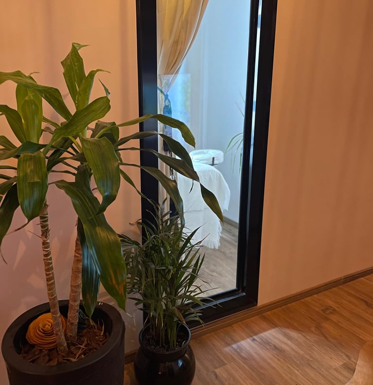 Male masseuse in Curitiba
