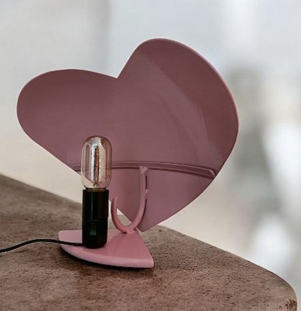 Luminaire artisanal en acier upcyclé Heart rose