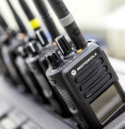 Radios motorola en cargador multiple
