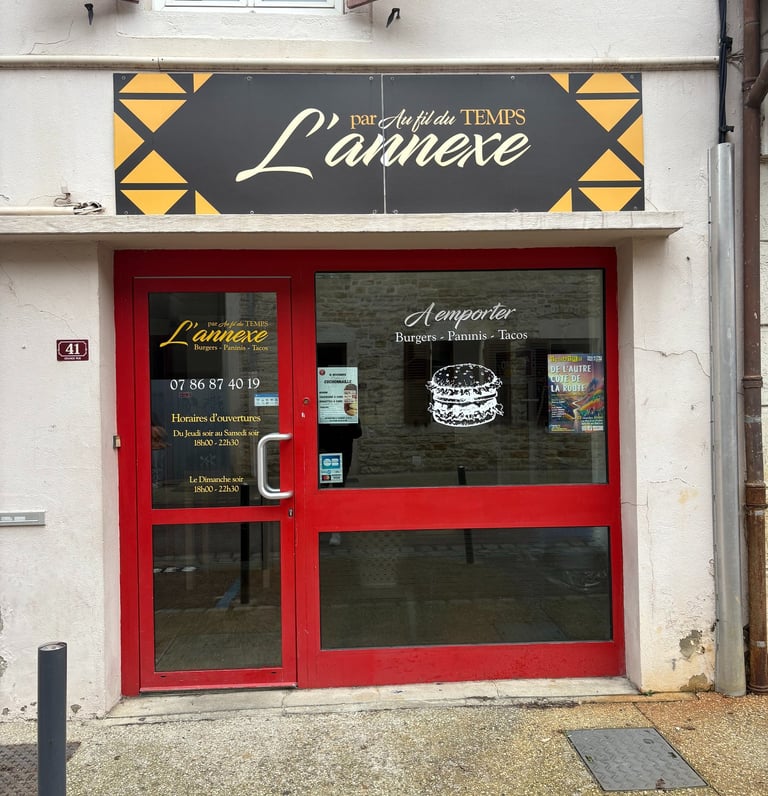 vitrine du restaurant l'annexe à Marboz