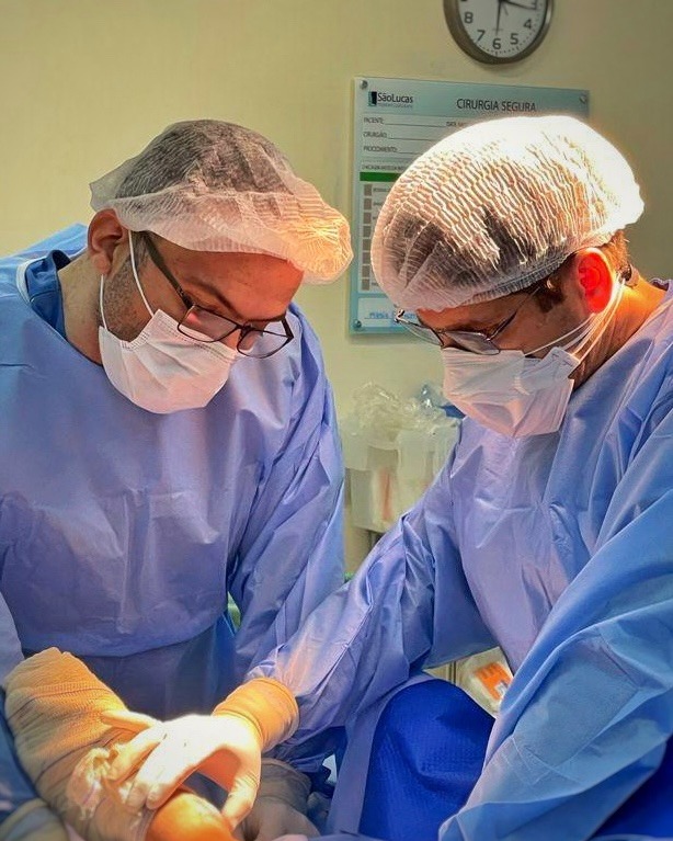 Dr. Mauriston Martins Oncologista Ortopédico em Recife
