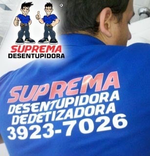 camiseta da suprema desentupidora