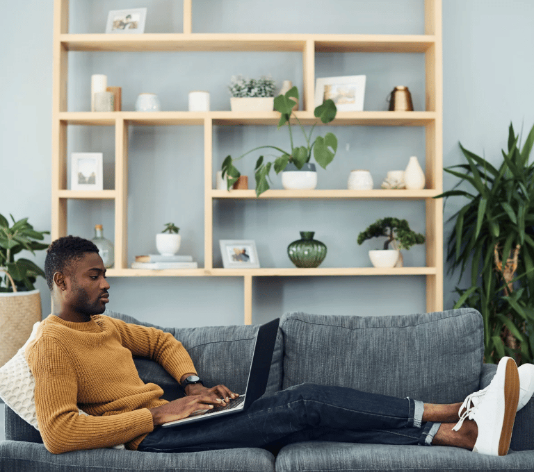 Bankeaz | Expat enjoys winter at home without a thought for his electricity bill