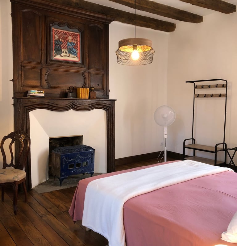 Chambre d'hôte, Plazac, Périgord, Dordogne, France.