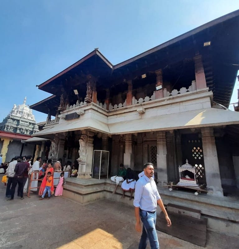Anathapuri Cabs-Thiruvananthapuram to Mookambika Tour Package