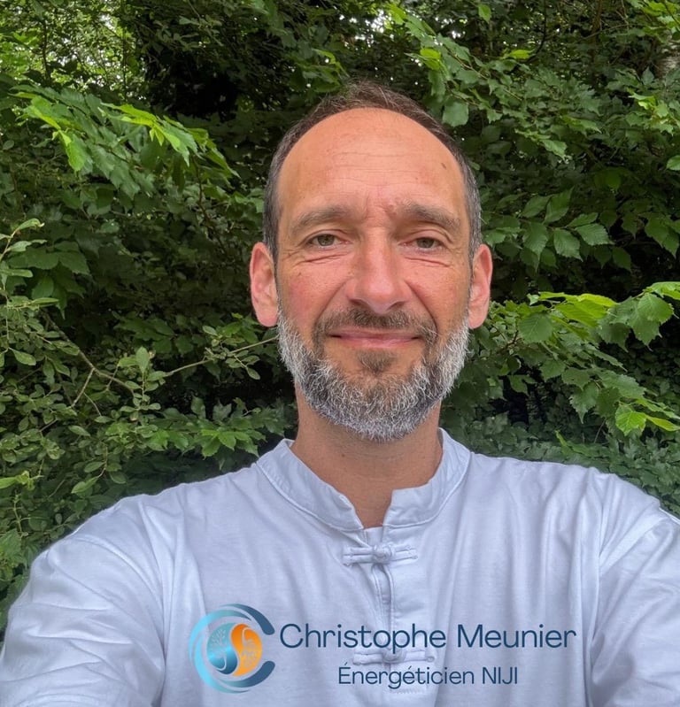 portrait christophe Meunier Energeticien Nantes et St Jean de Boiseau portrait.