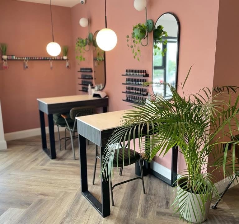 Nail bar Belfast