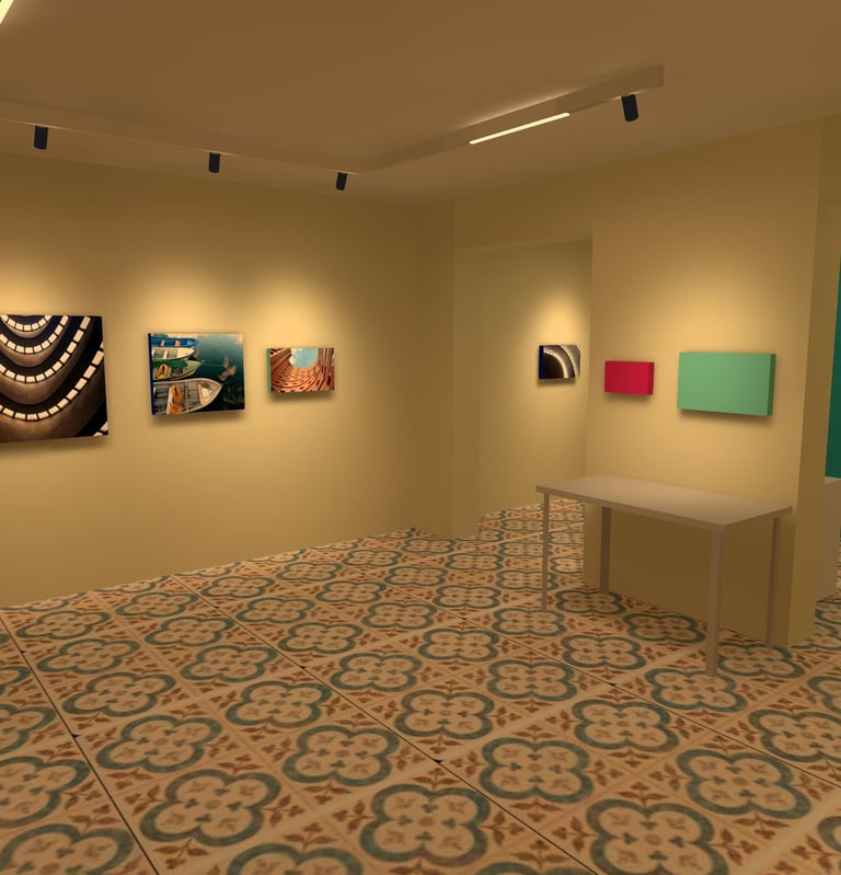 Sala de exposiciones con proyectores apuntando a los cuadros