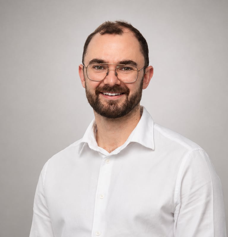 Headshot of Tom McKeever