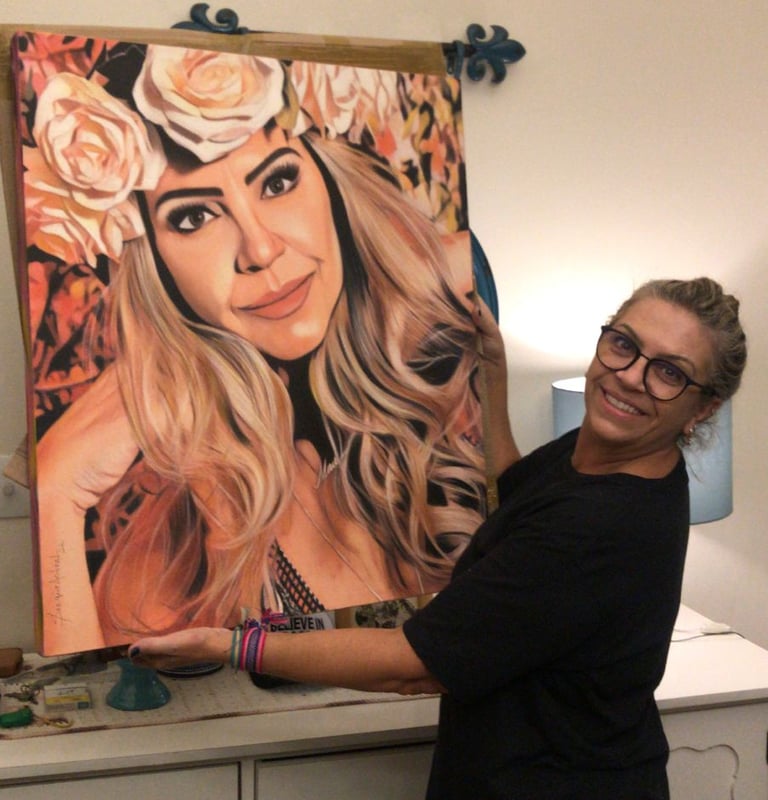 Retrato de uma mulher em estilo Pop-Art, com cores vivas e traços marcantes que capturam sua persona