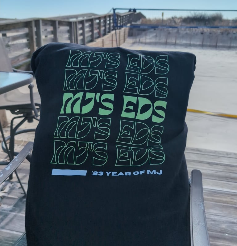 MJ's Edibles Hoodie. Better gummies than Camino, Wyld, Kiva, Cozy Cubes and Cannabrix.