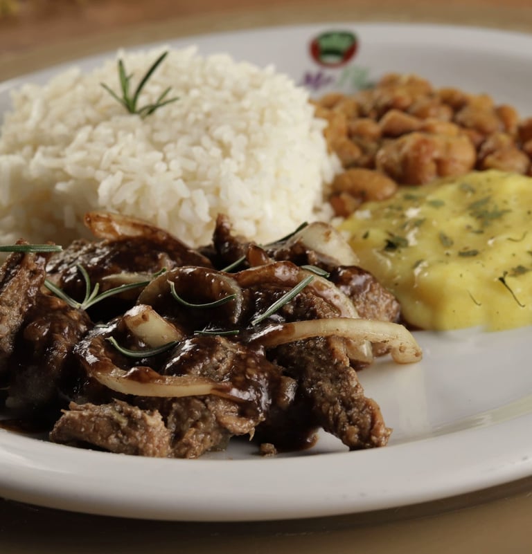Iscas de Carne com pure - Mr Fit Prudente
