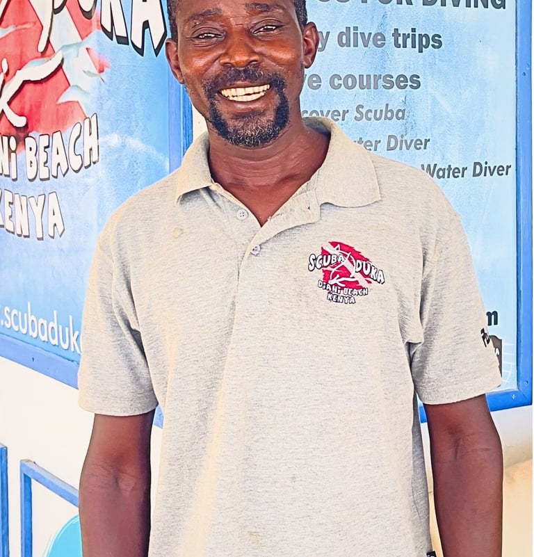 Scuba duka staff Michael rescue diver and guide
