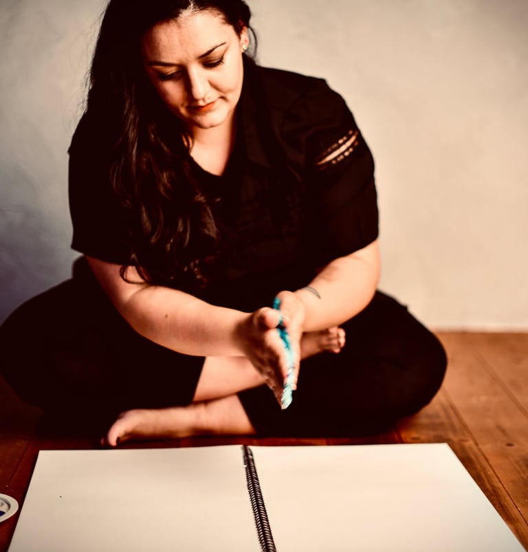 <img src=“Carmela Martello.png” alt=“Ganzheitliche Begleitung von Schwangeren, Kinderwunsch, Geburtstrauma und Fehlgeburt"