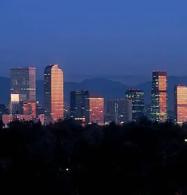a city skyline with a view of the city skyline