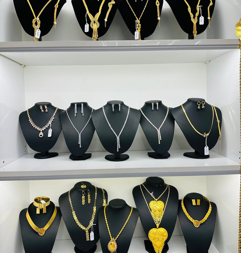 imitasyon kolye ve takı setleri