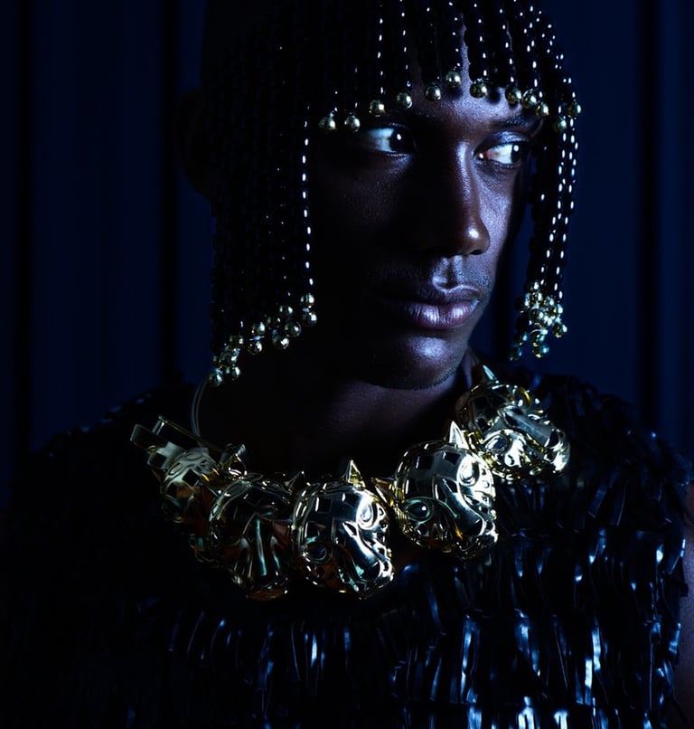 Editorial de Moda O Pente 