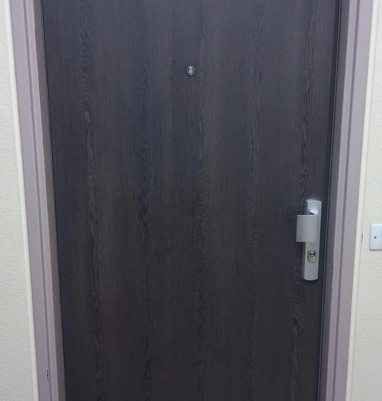 installation porte blindée Marseille 13008