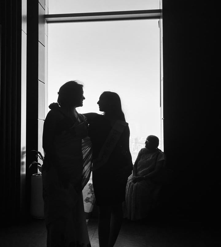 "Mother and daughter connection - whole brain parenting"