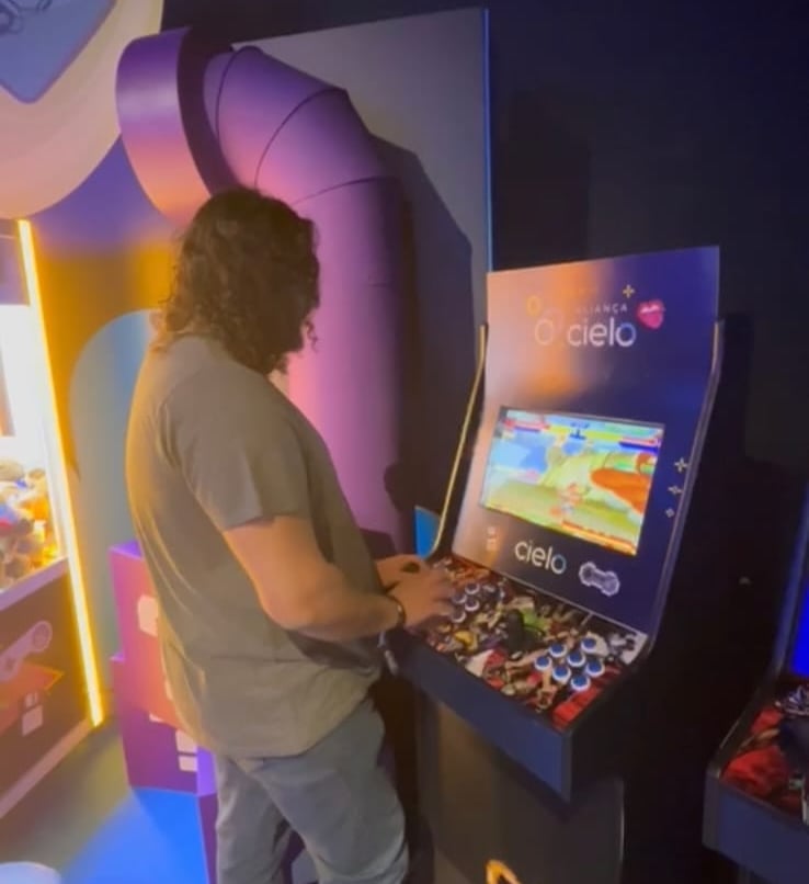 fliperama personalizado R.A Players para a Cielo