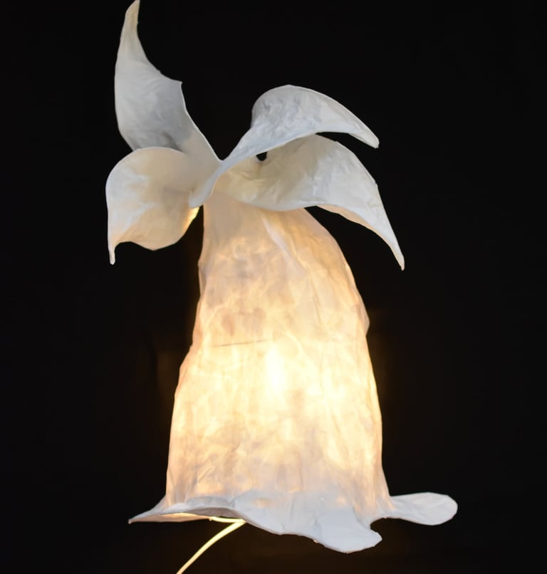 wall narcisse paper sculpture