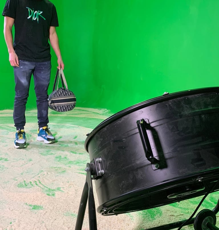 cyclorama fond vert publicité pour dior