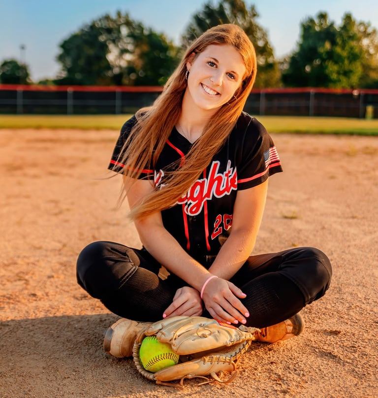 Lancaster PA Senior Picture Photographer. Manheim PA Senior Picture Photographer