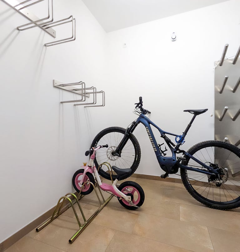 a bicycle is parked in a room with a bike