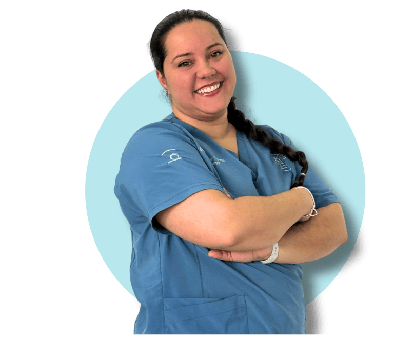 Retrato profesional de la Dra. Melania Zulay Torres Sanfiel, odontóloga en Clínica Bocarriba