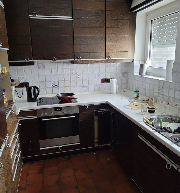 Cuisine avant à rénover