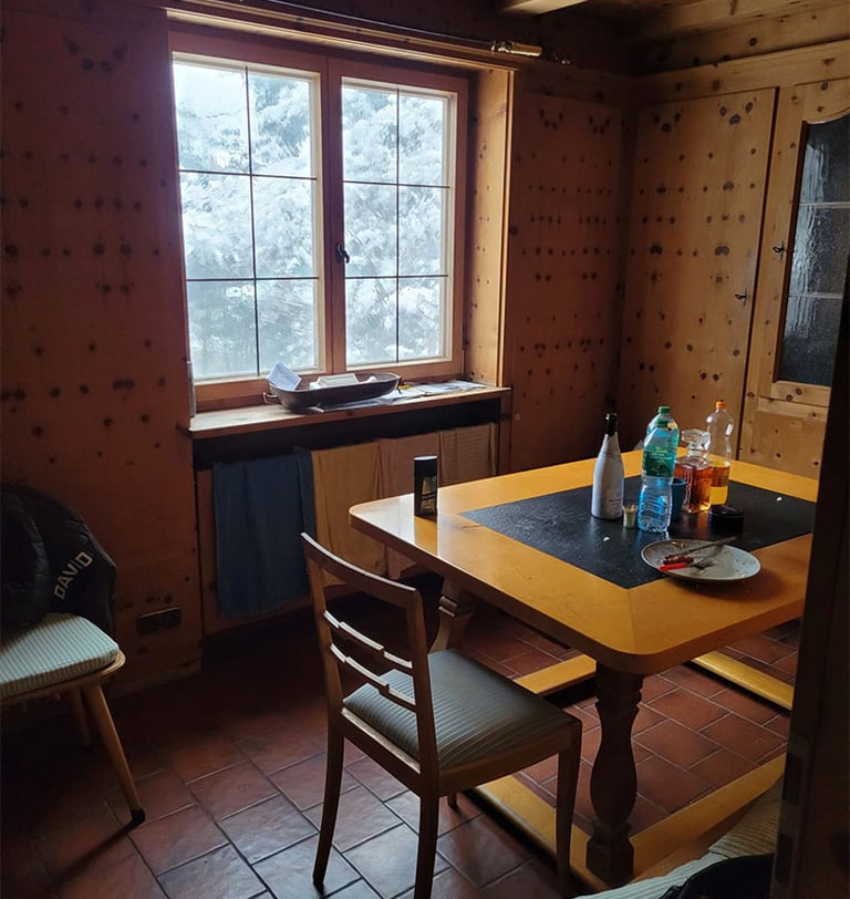 Cuisine salle à manger avant à rénover