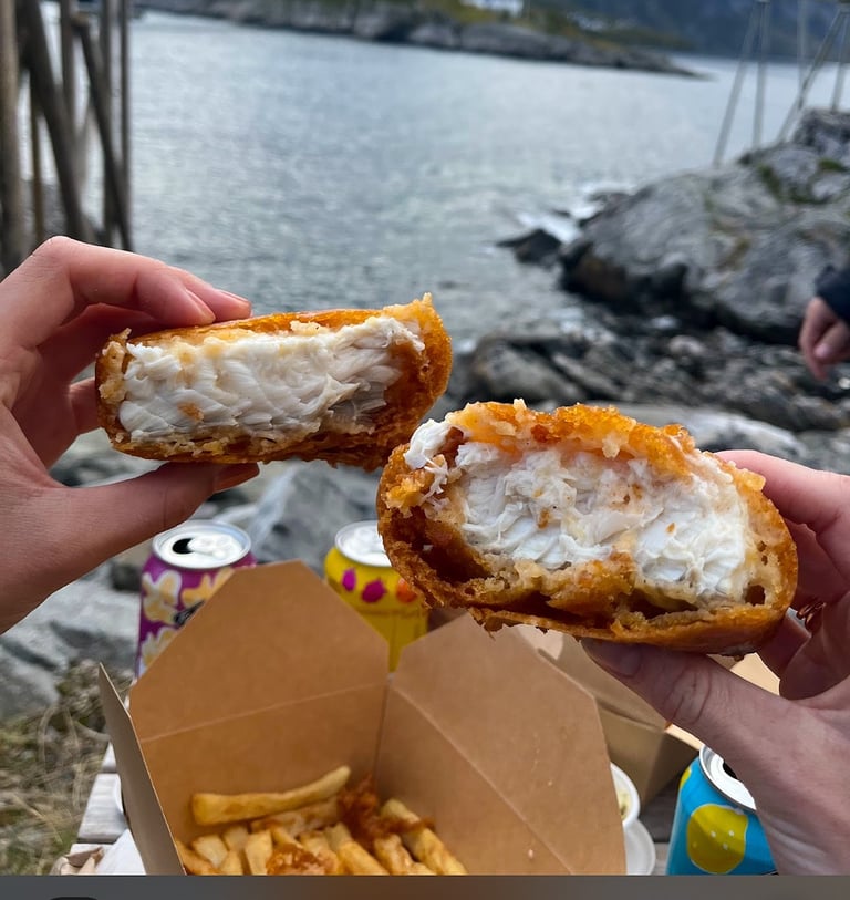 Juicy hand-battered cod and crispy fries by the sea from Maritime Munchies in Lofoten