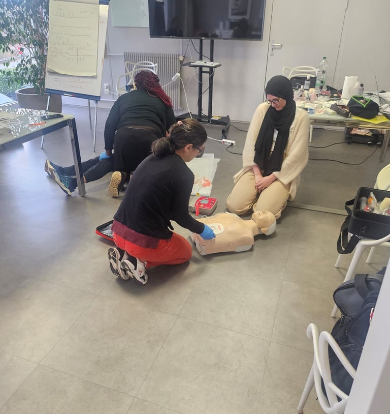 Formation AFGSU avec mise en situation pratique