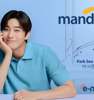 Kartu E-Money Mandiri edisi Park Seo Jun