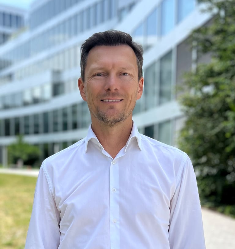 Andreas Frank – Interim CFO mit 15+ Jahren C-Level-Erfahrung, bringt Ruhe ins System