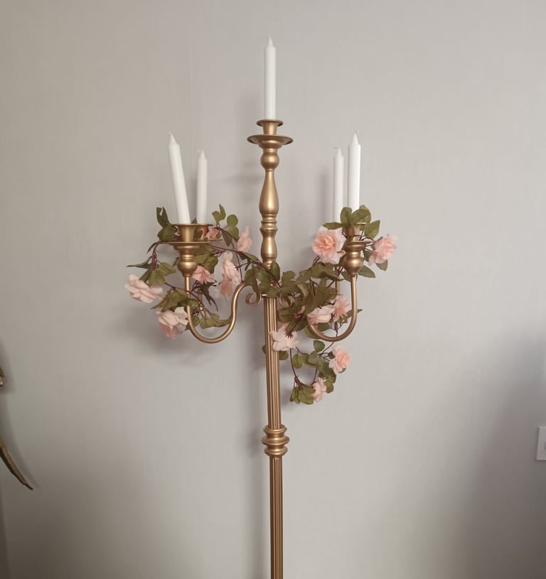 grand chandelier