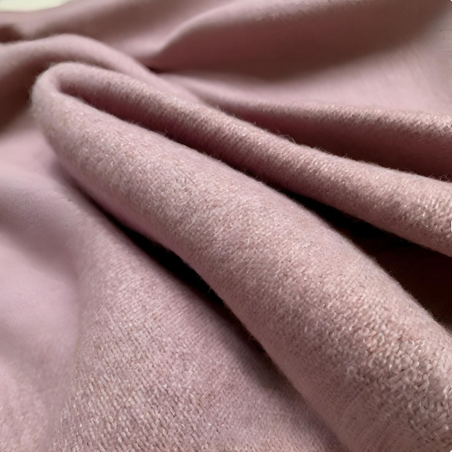Wool fabrics deliver comfort and style, allowing you to experience unparalleled warmth and timeless