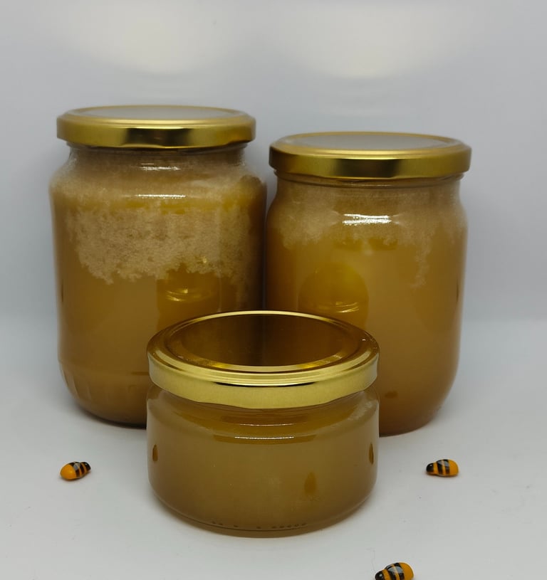 Natūralus miško medus, raw honey, natural honey, organic honey