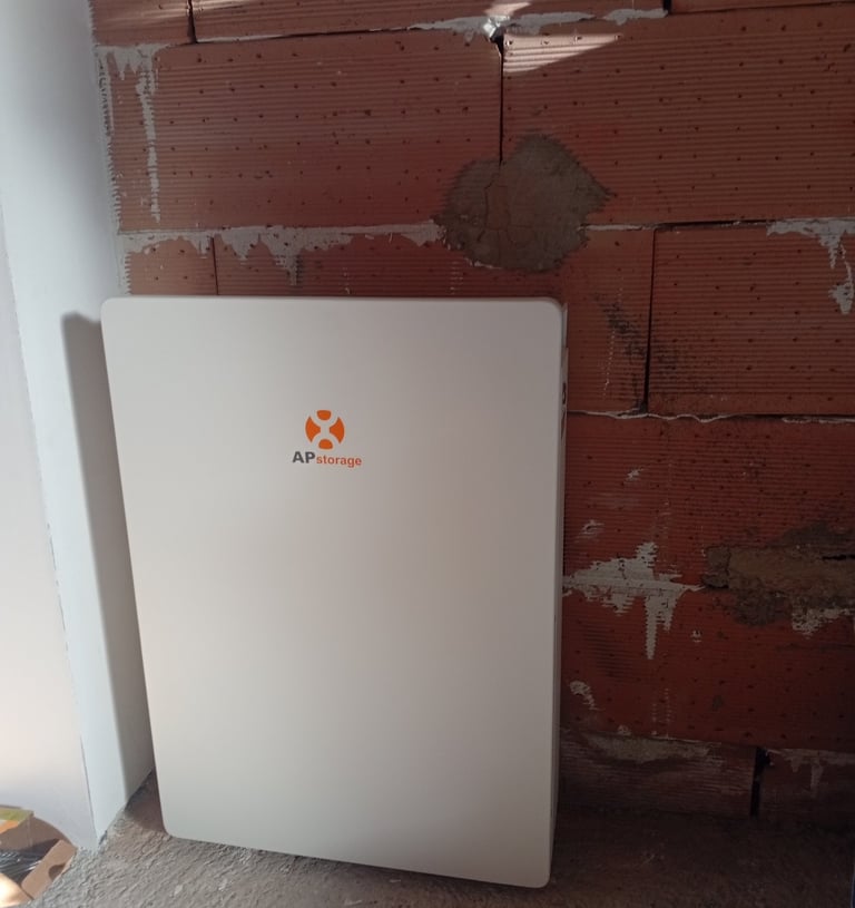 Intégration d’une batterie photovoltaïque ajoutée après l’installation des panneaux solaires